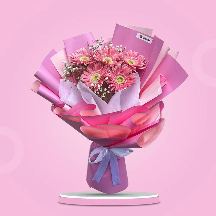 Red hibiscus bouquet